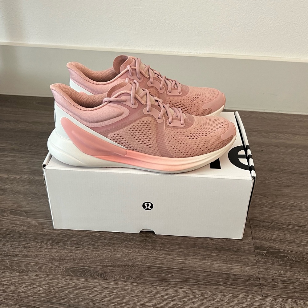 Lululemon Blissfeel Running Shoe